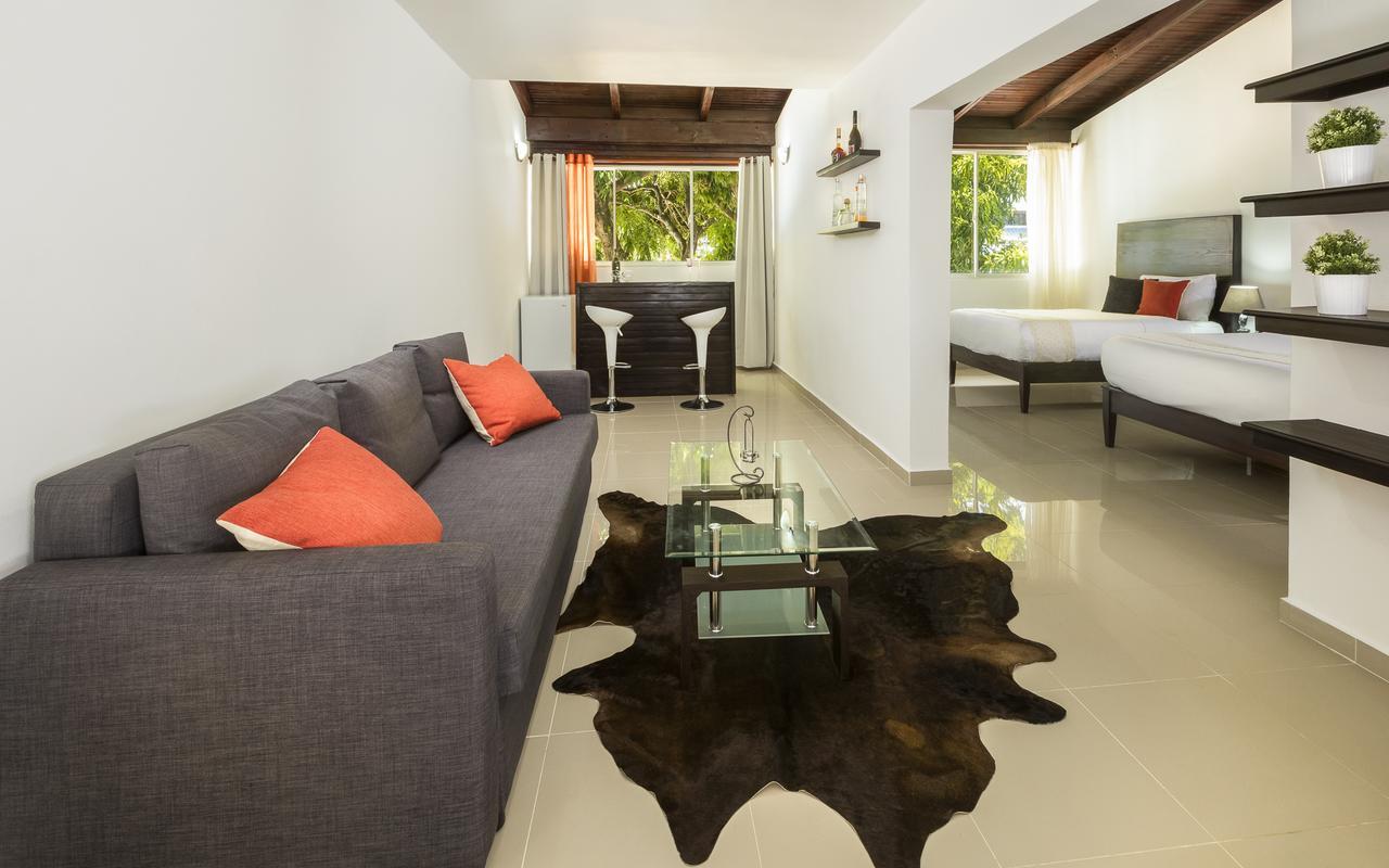 Ahnvee Resort (Adults Only) Sosúa Екстериор снимка